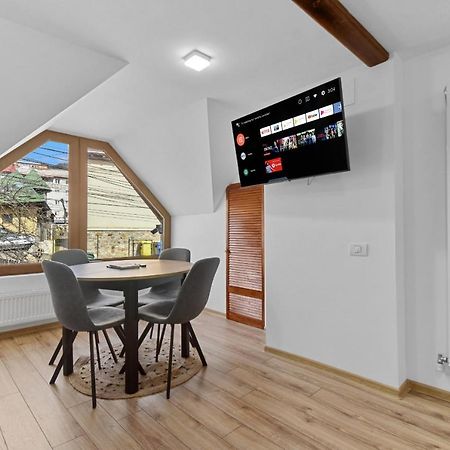 Two Bedrooms Hytta Apartment Sinaia Buitenkant foto