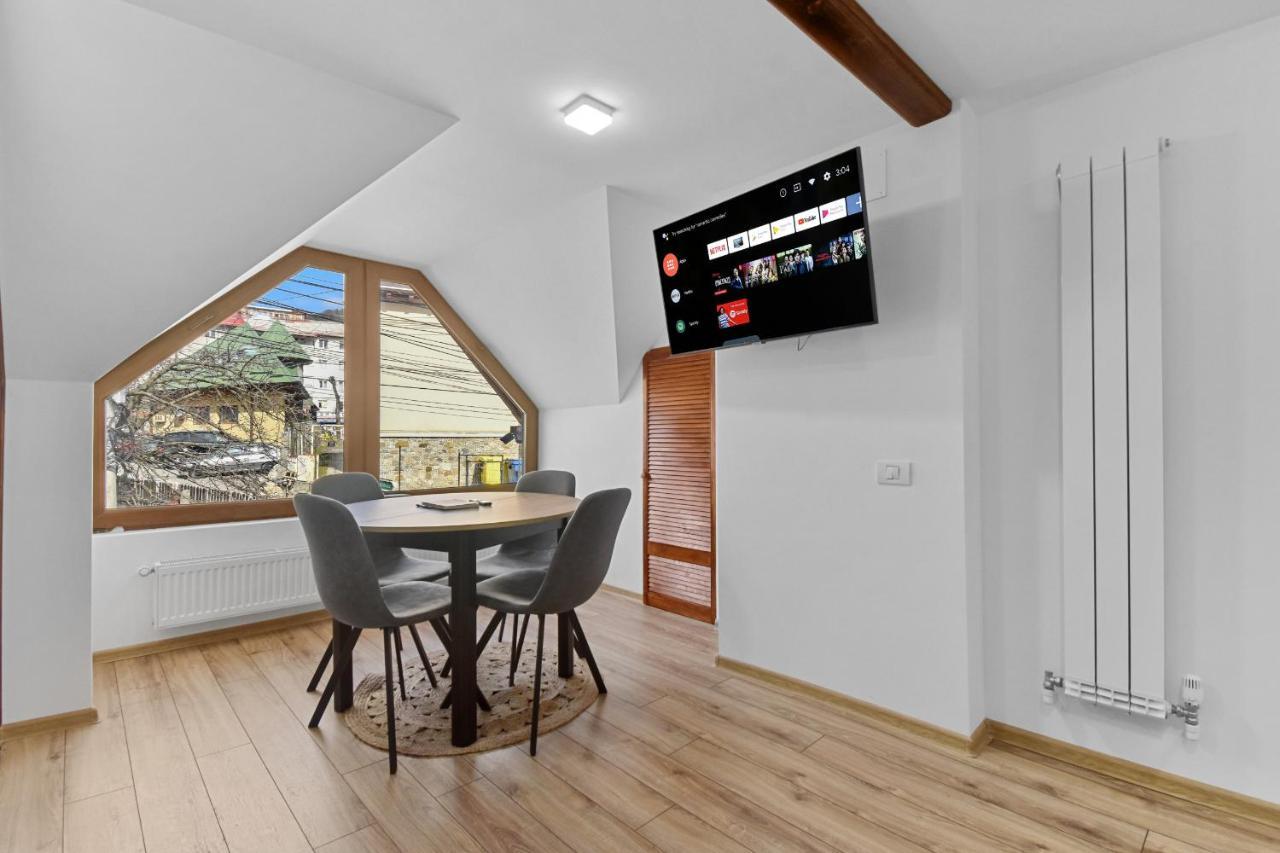 Two Bedrooms Hytta Apartment Sinaia Buitenkant foto