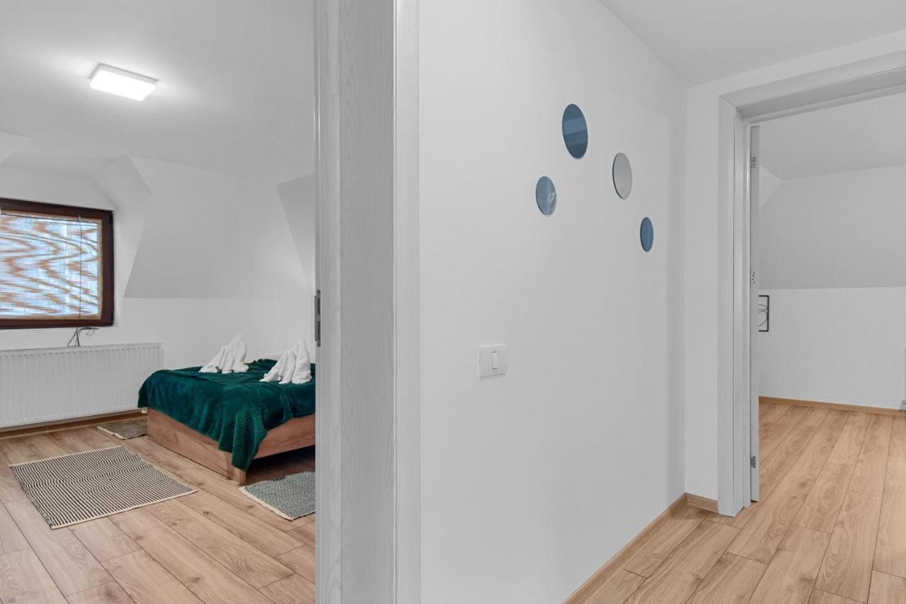 Two Bedrooms Hytta Apartment Sinaia Buitenkant foto