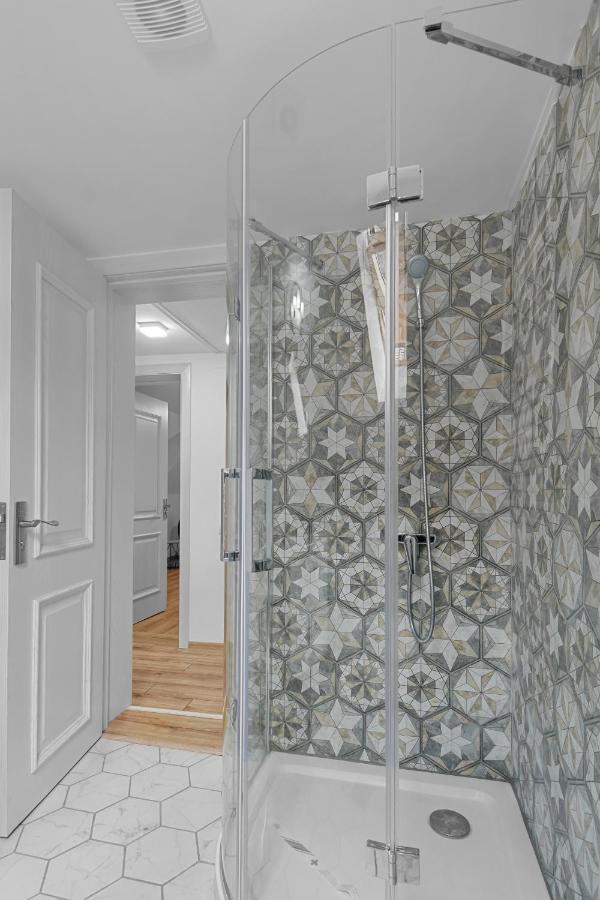 Two Bedrooms Hytta Apartment Sinaia Buitenkant foto